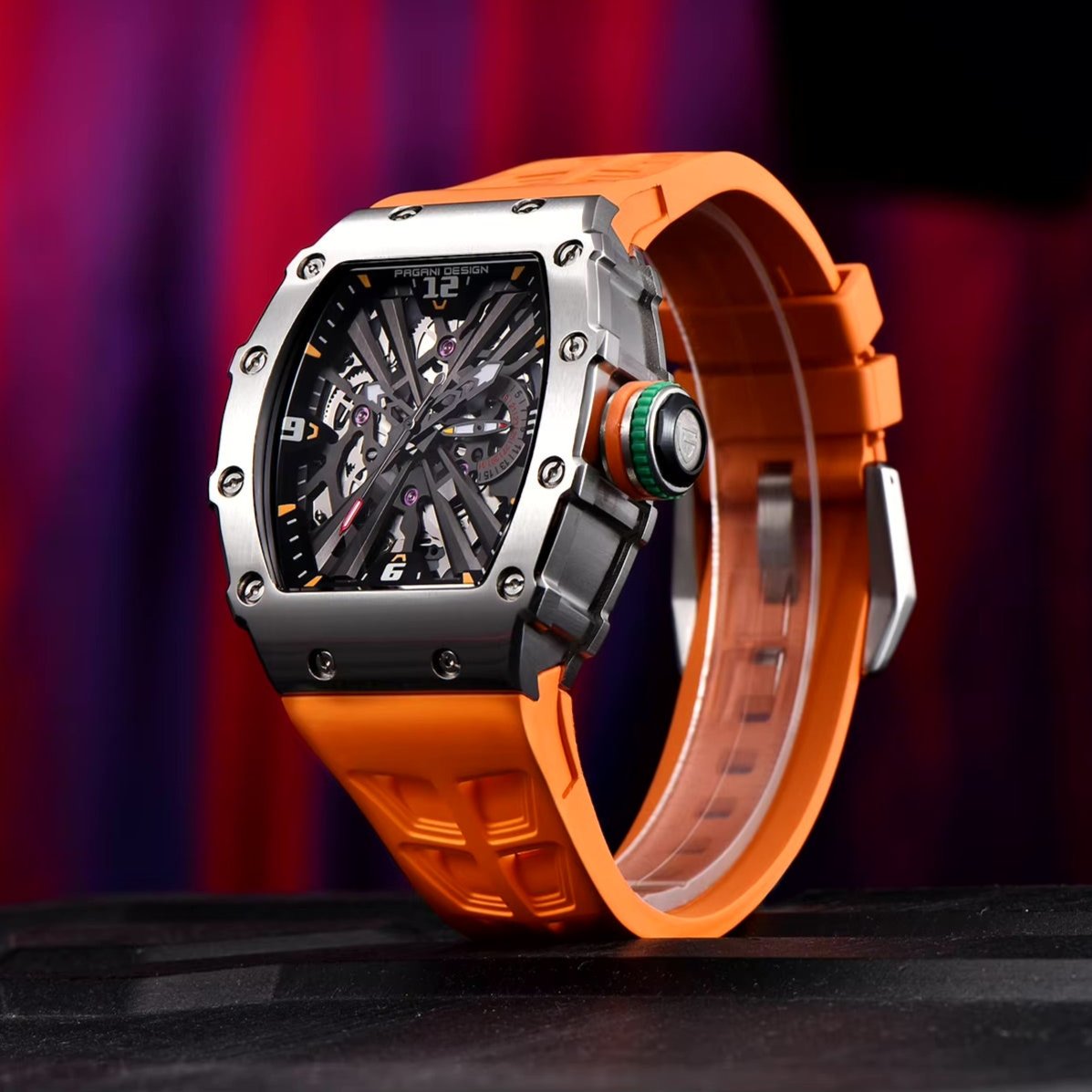 Pagani Design 1738 - Herren-Skeleton-Armbanduhr im Tonneau-Design