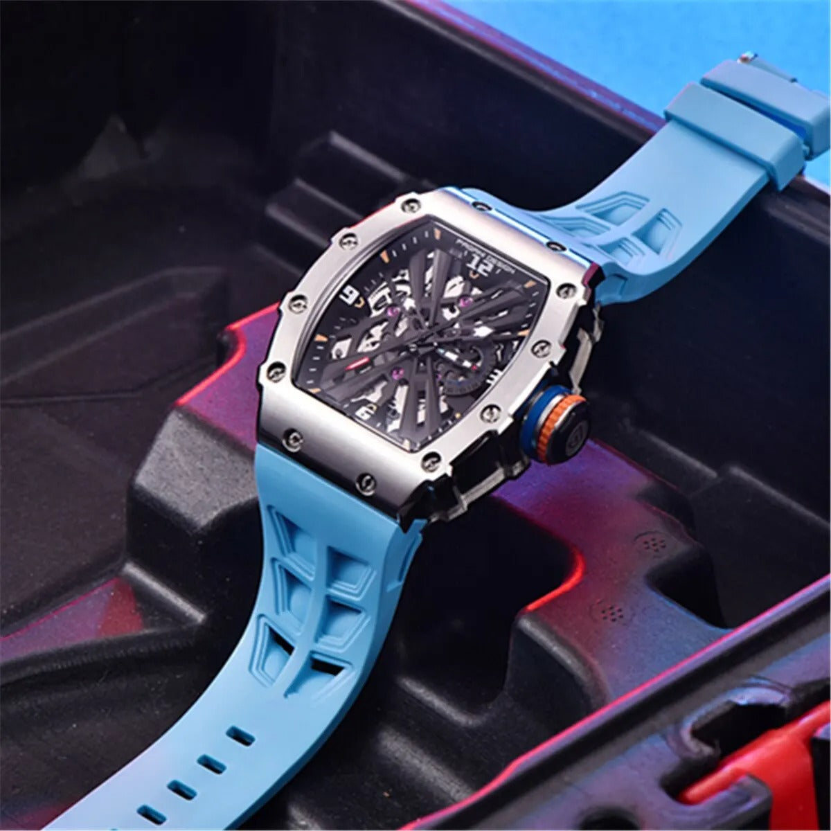 Pagani Design 1738 - Herren-Skeleton-Armbanduhr im Tonneau-Design