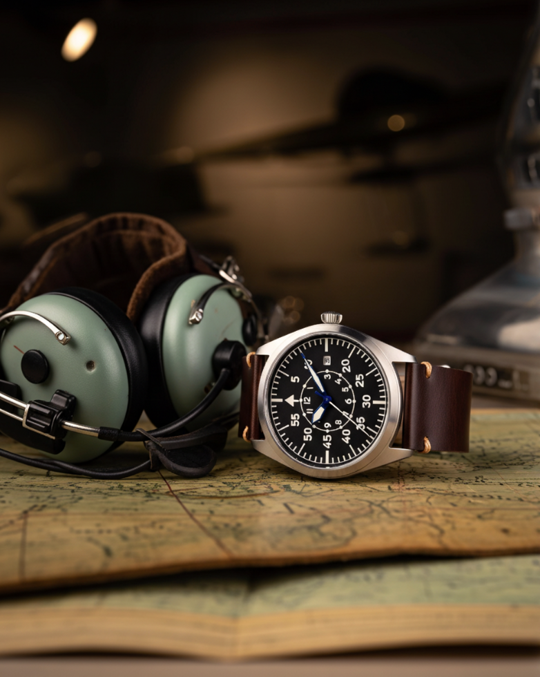 Flieger Automatikuhr Lederarmband | Miyota 8215 | Pilotenuhr Datum | Saphirglas 40mm