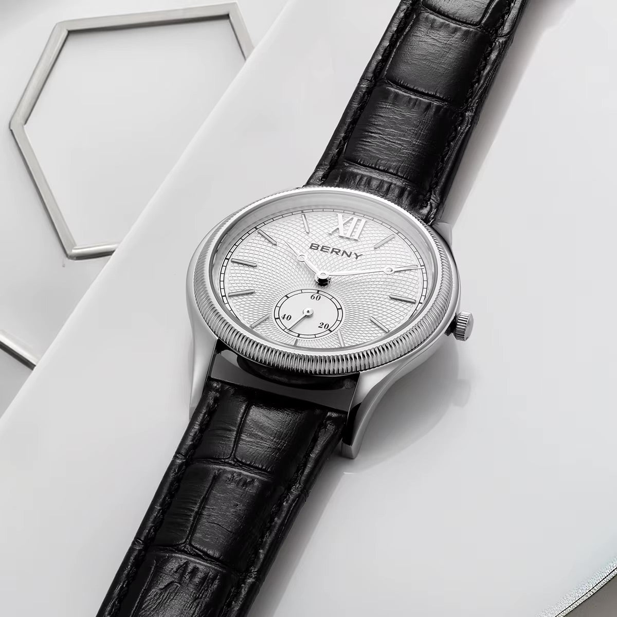 Klassik Herrenuhr – Elegante Quarzuhr mit Lederarmband | 7,5 mm dünn