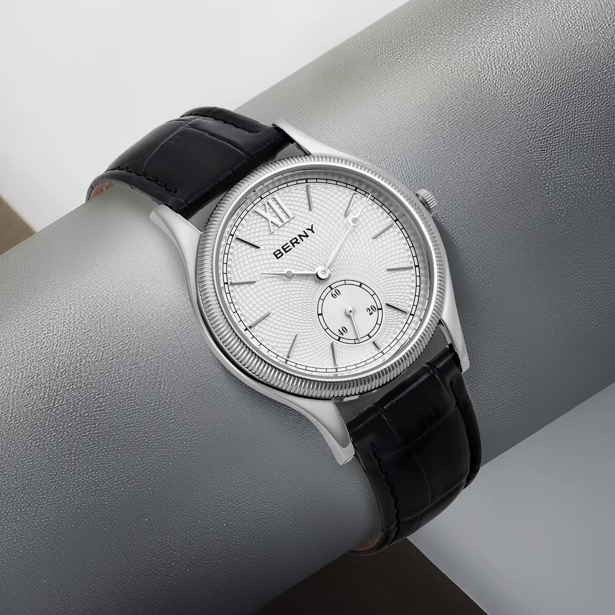 Klassik Herrenuhr – Elegante Quarzuhr mit Lederarmband | 7,5 mm dünn